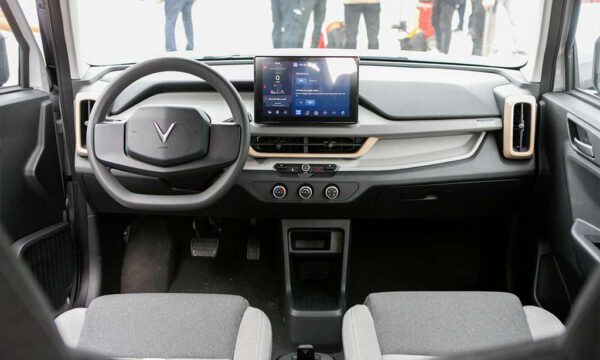 Noi-that-Vinfast-VF3-12-600x360