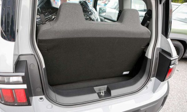 Noi-that-Vinfast-VF3-5-600x360
